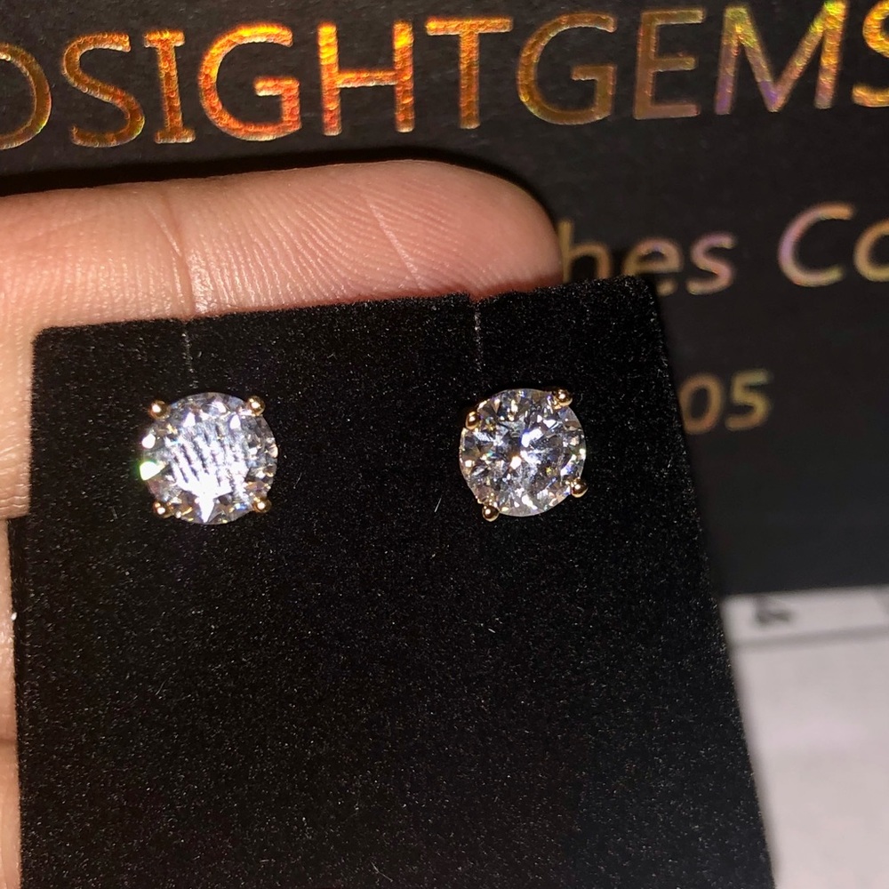 2CTTW GRA CERTIFIED Moissanite Diamond earrings, gift 100% passes diamond tester - Picture 1 of 10